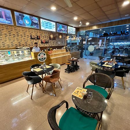 Hotel Grand Darshan ヴァドーダラー エクステリア 写真