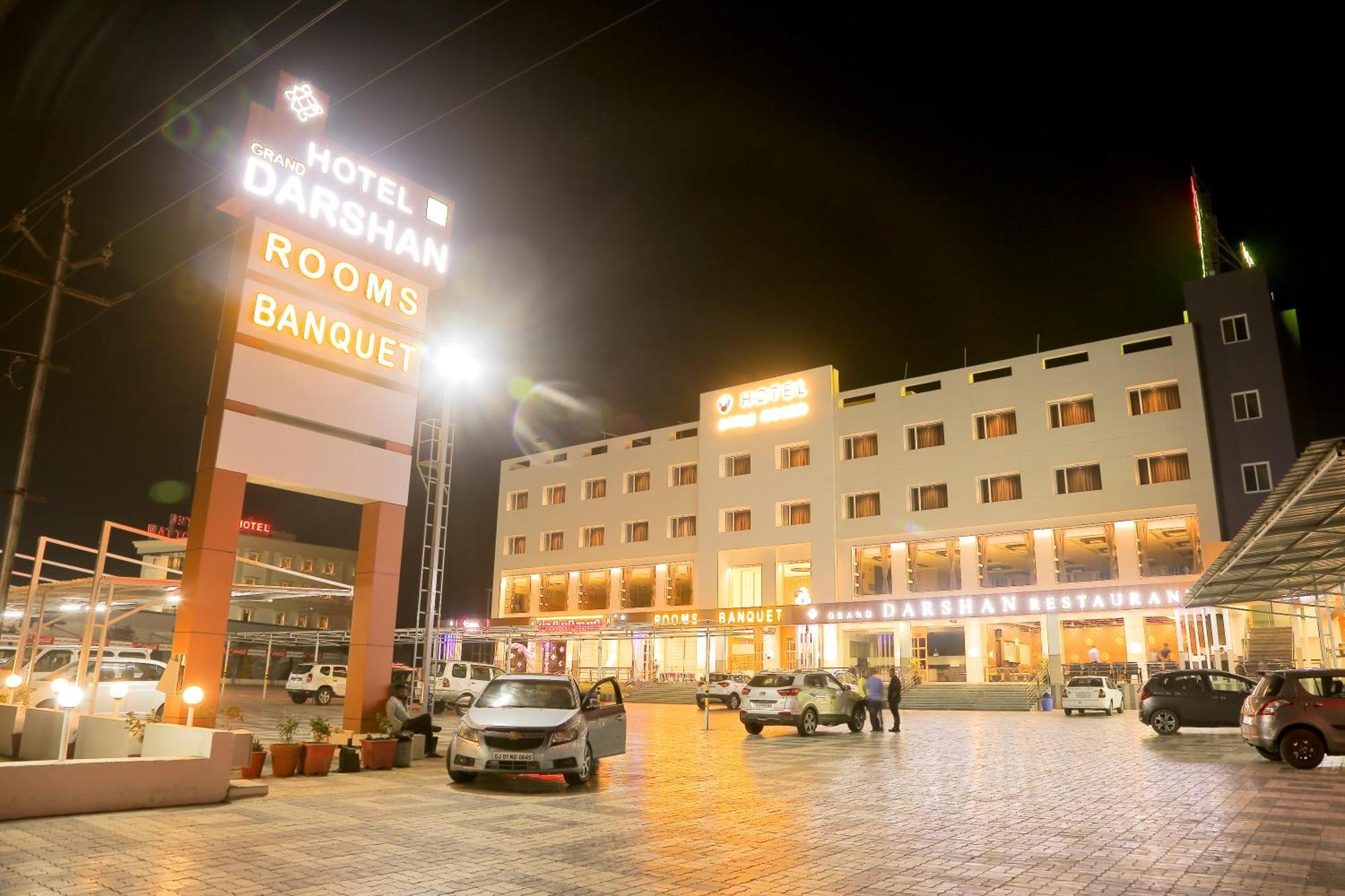 Hotel Grand Darshan ヴァドーダラー エクステリア 写真